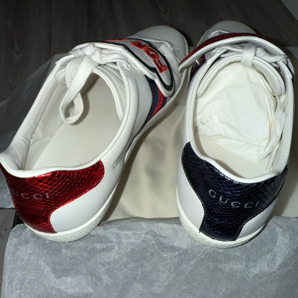 GUCCI blind for love sneakers… come with box and dust bags - Picture 3 of 7